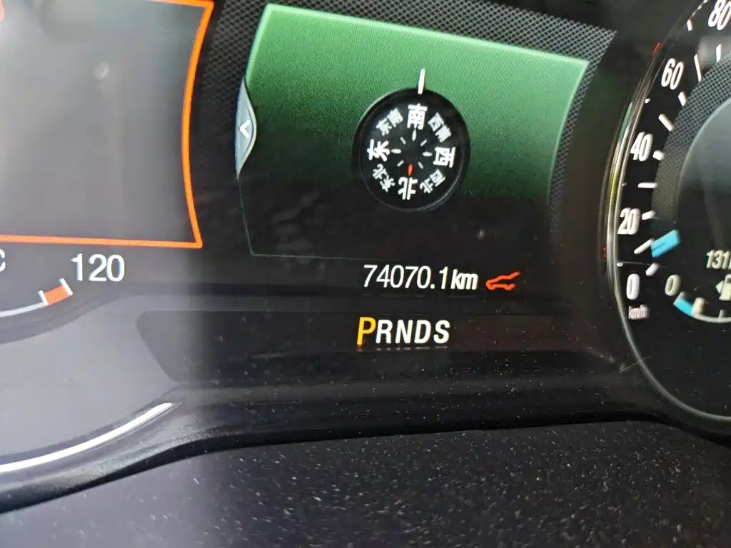 Ford Edge — миниатюра 8