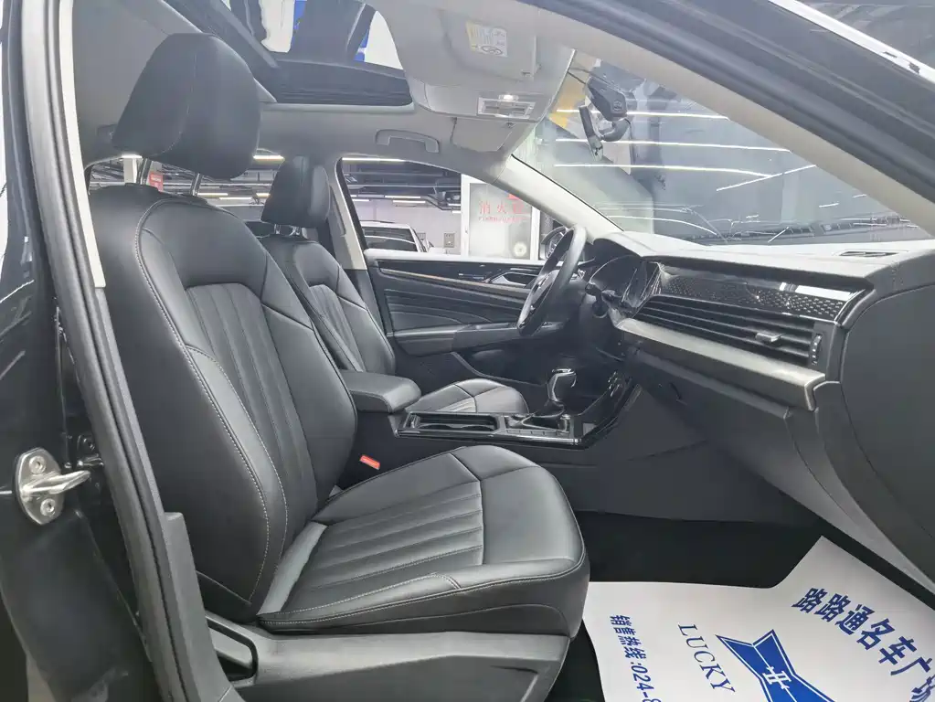 Volkswagen Passat — миниатюра 8