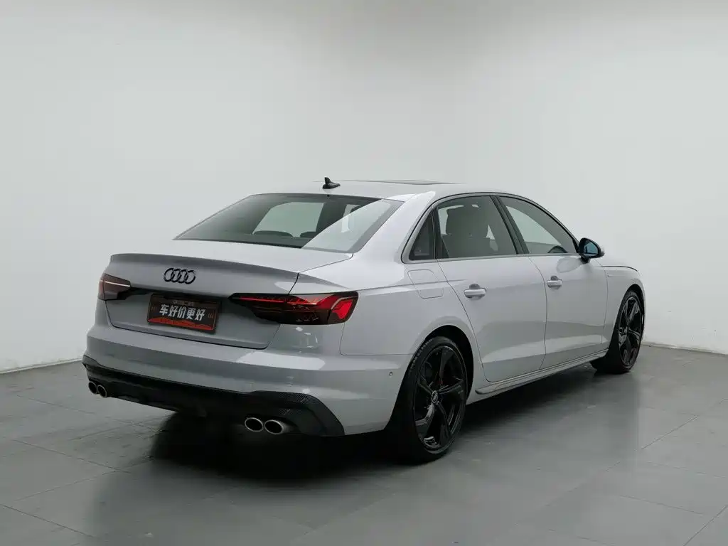 Audi A4L — миниатюра 2