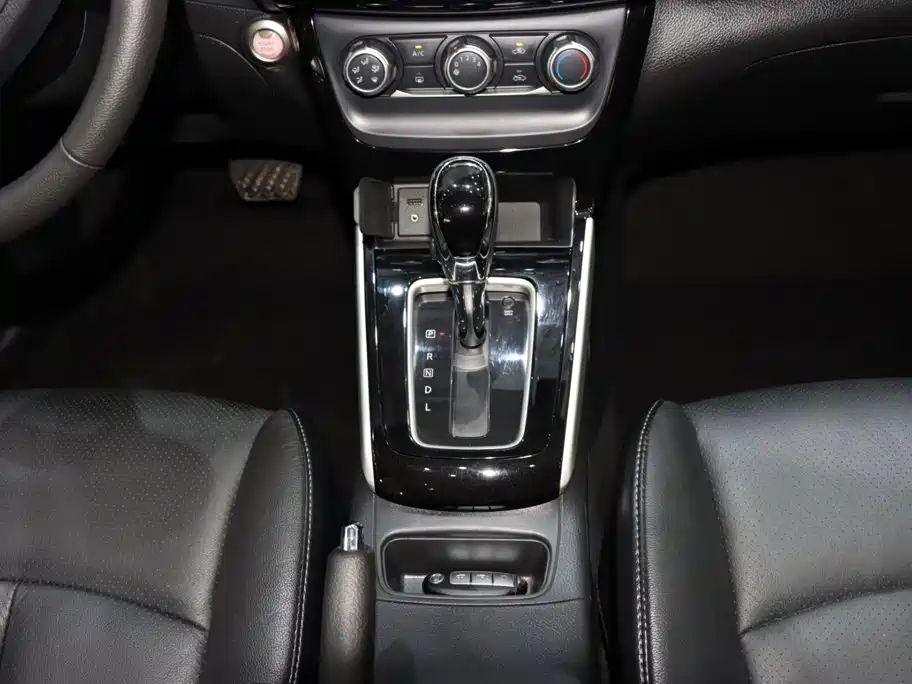 Nissan Sylphy — миниатюра 15