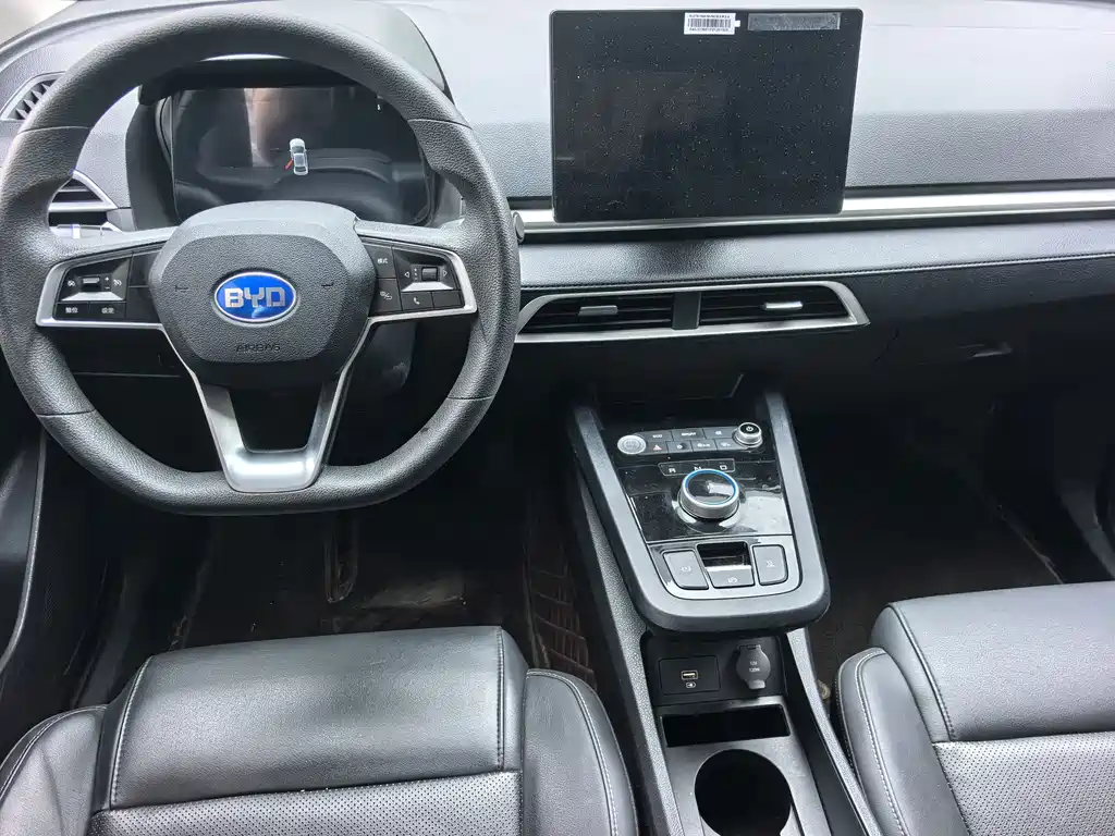 BYD e3 — миниатюра 13