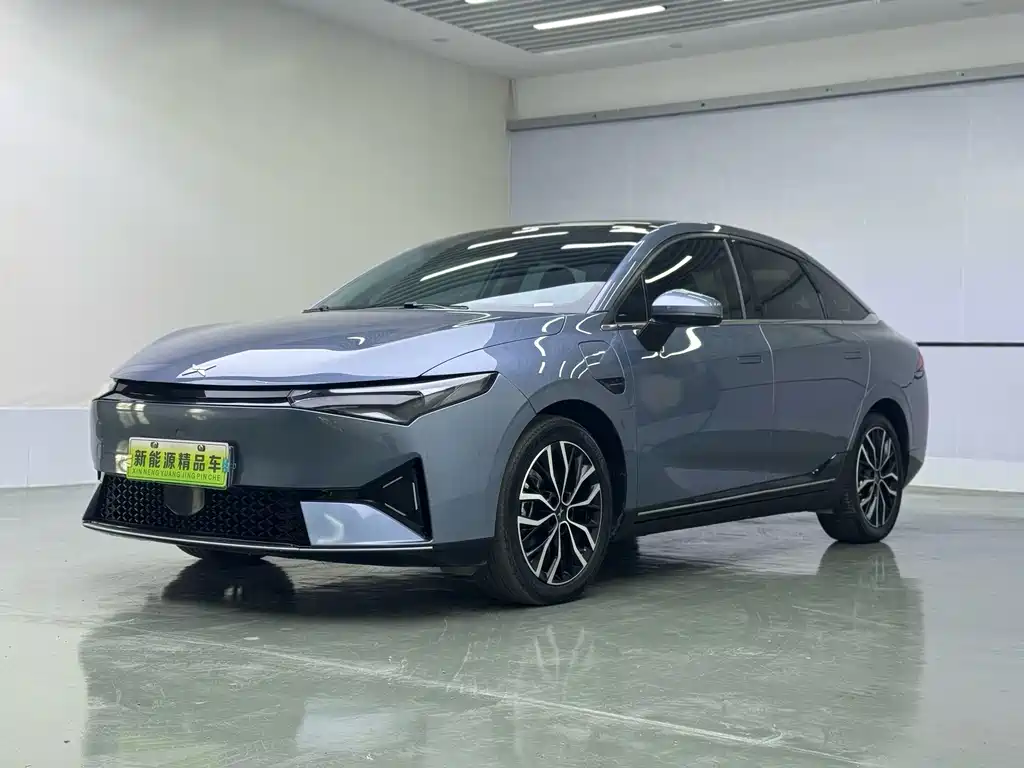 XPeng P5