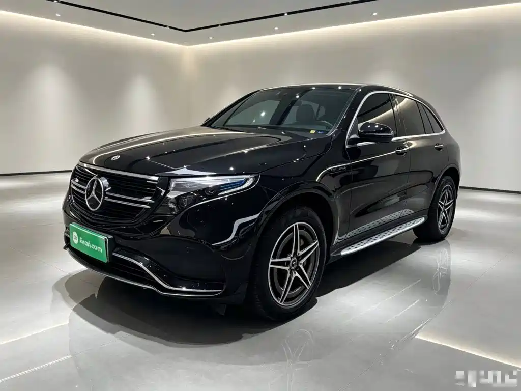 Mercedes-Benz EQC — миниатюра 2