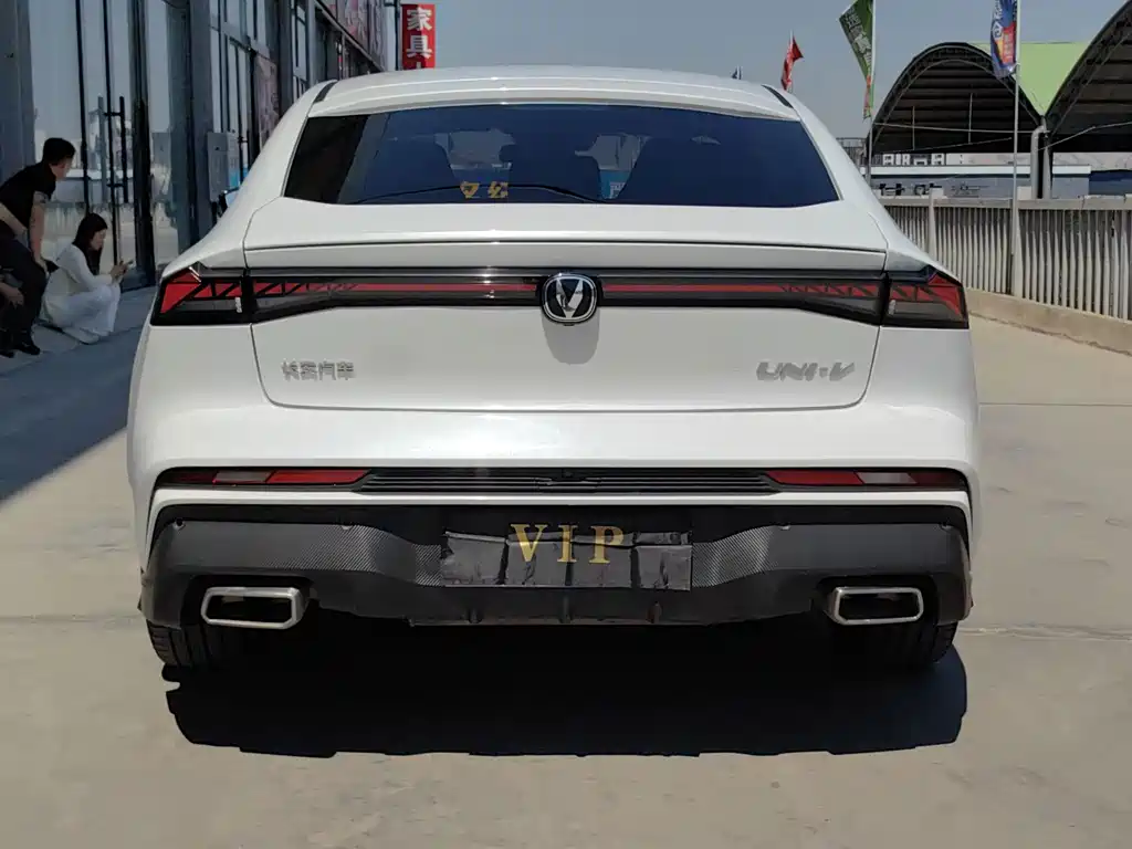 Changan UNI-V — миниатюра 7