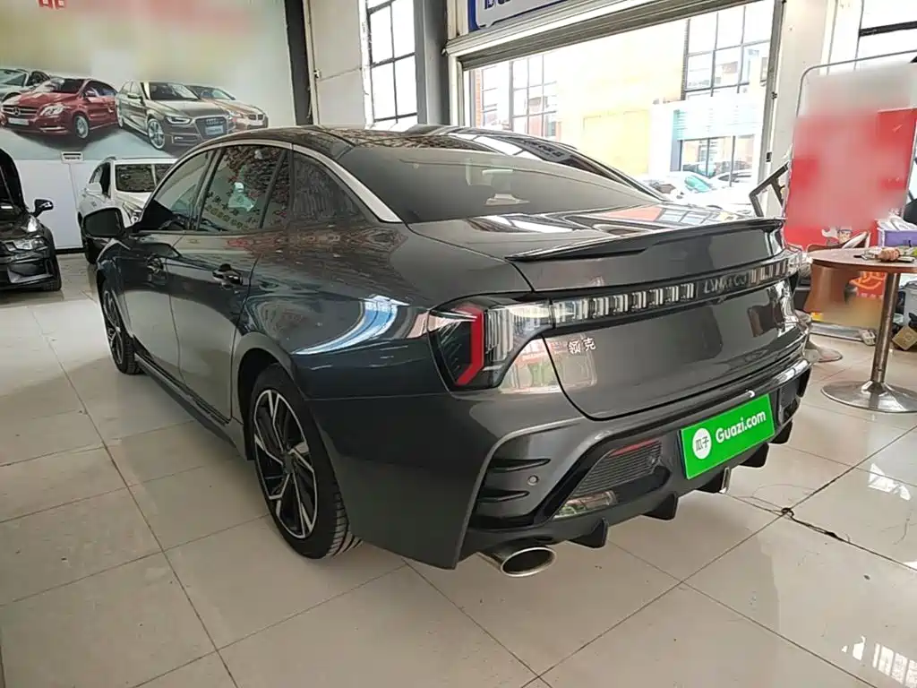 Lynk & Co 03 — миниатюра 5