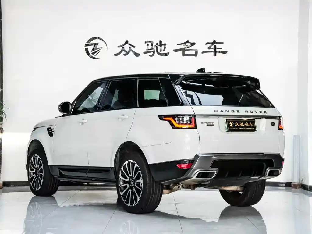 Land Rover Sport PHEV — миниатюра 6