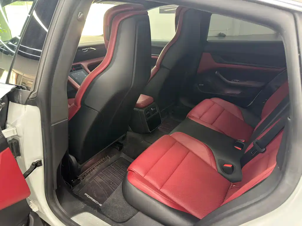 Porsche Taycan 2022 Taycan 4S