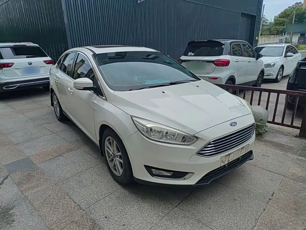 Ford Focus — миниатюра 4