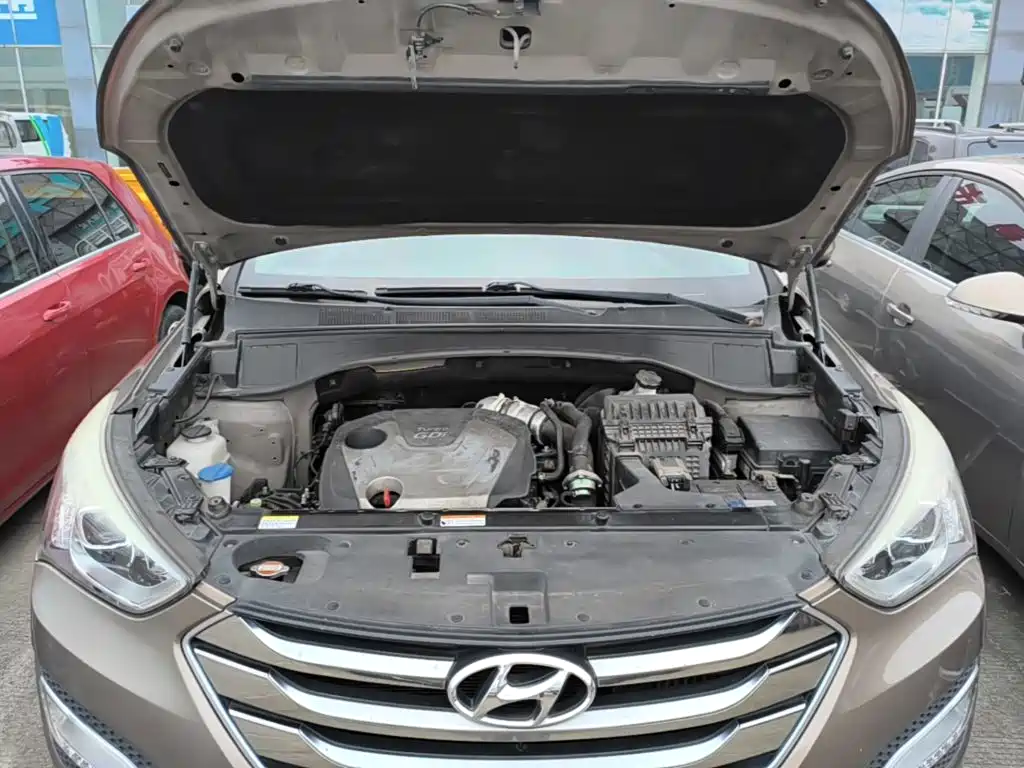Hyundai Santa Fe — миниатюра 20