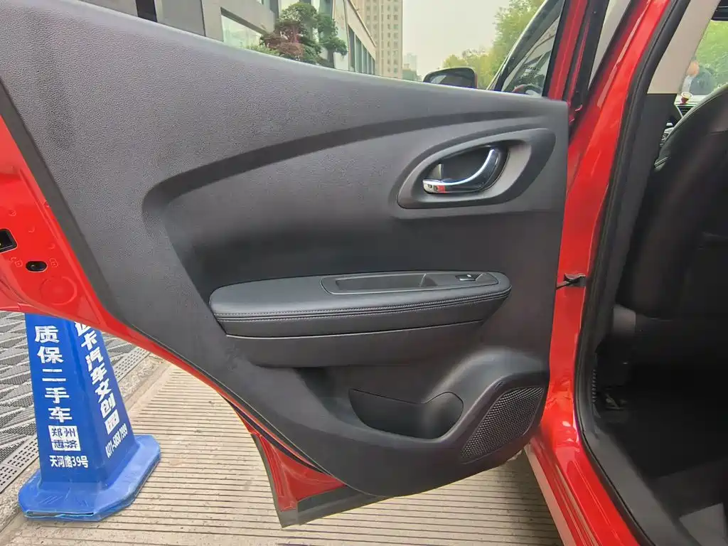 Renault Kadjar — миниатюра 23