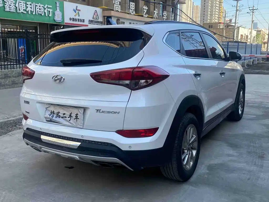 Hyundai Tucson — миниатюра 9