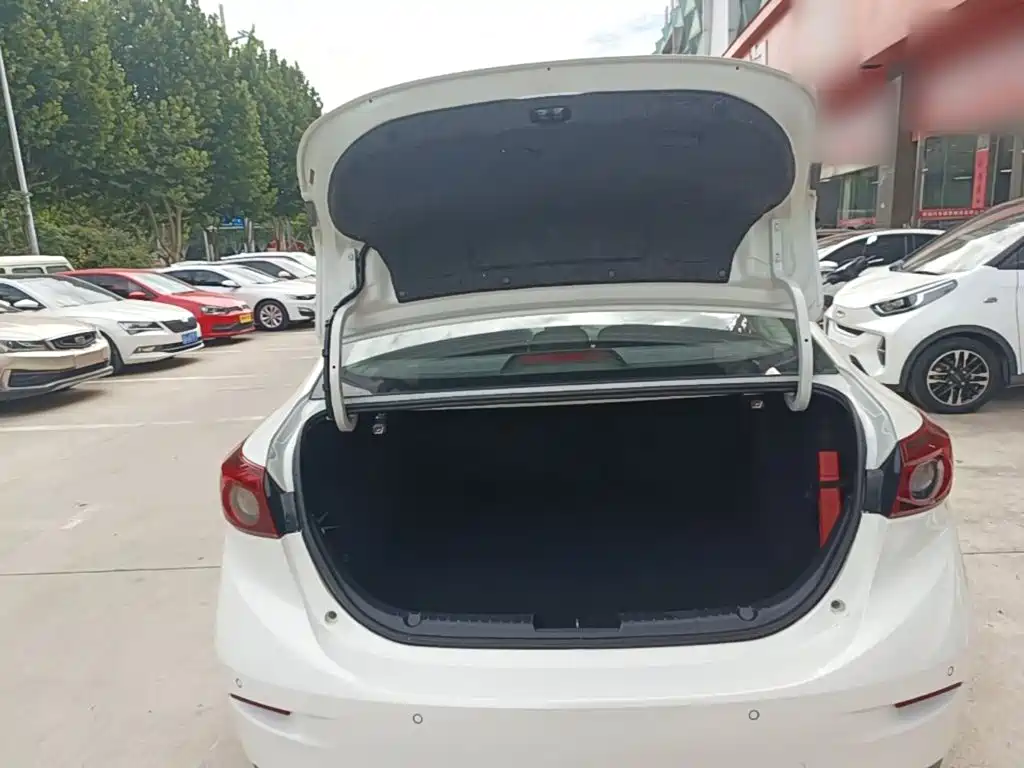 Mazda 3 Axela — миниатюра 19