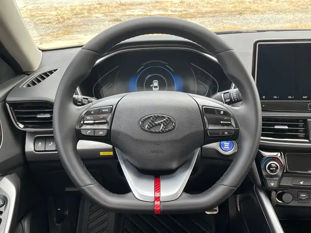 Hyundai Fista — миниатюра 17