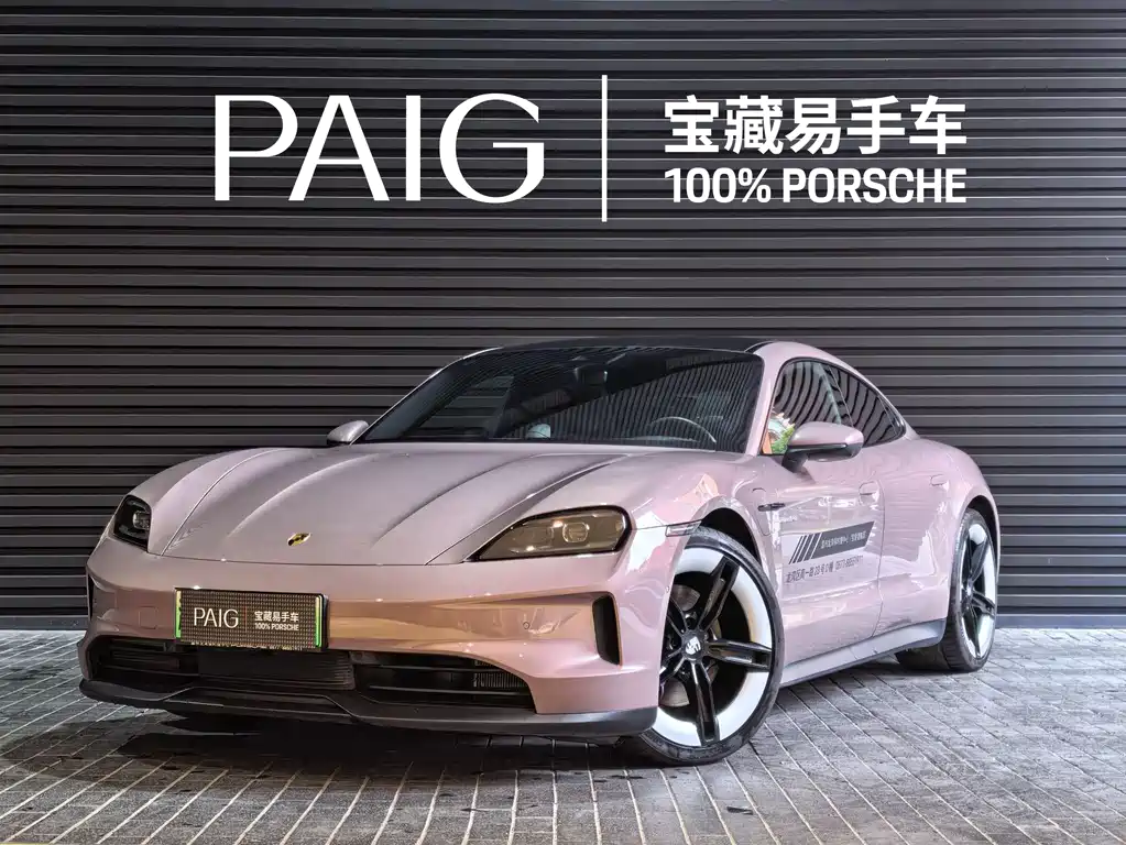 Porsche Taycan 2025