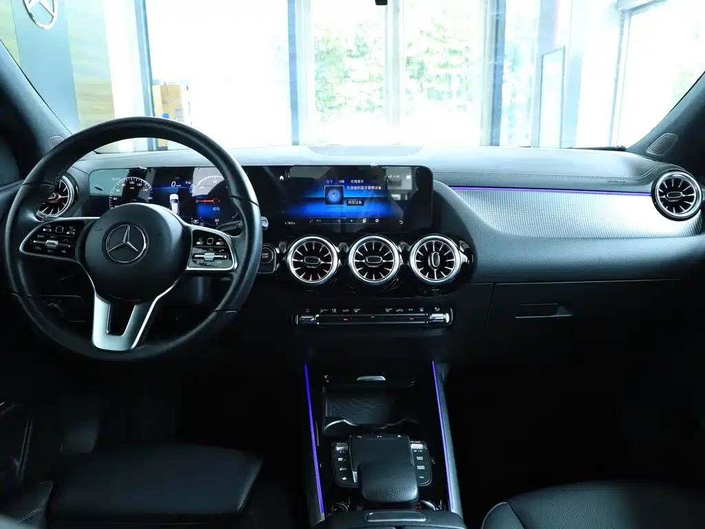 Mercedes-Benz EQA — миниатюра 20