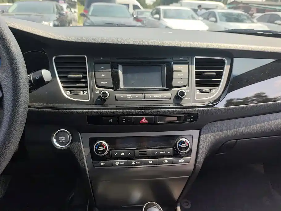 Hyundai Mistra — миниатюра 13