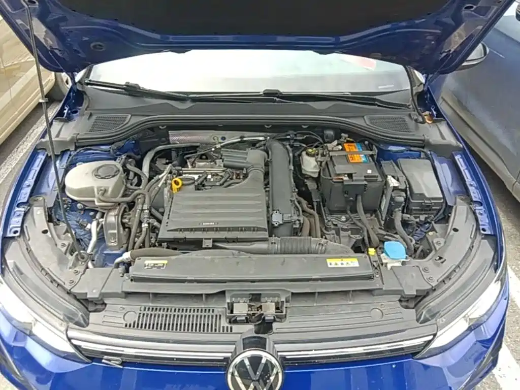 Volkswagen Golf — миниатюра 25