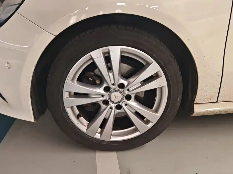 Mercedes-Benz A-Class (Import) — миниатюра 6