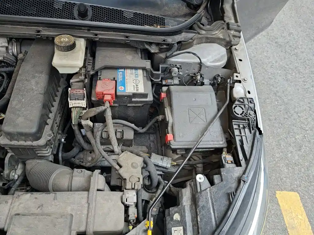 Peugeot 308 — миниатюра 21