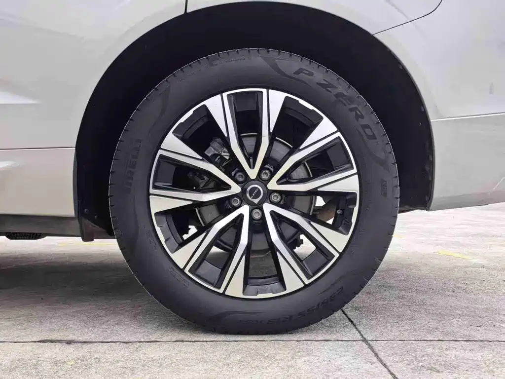 Volvo XC60 — миниатюра 7