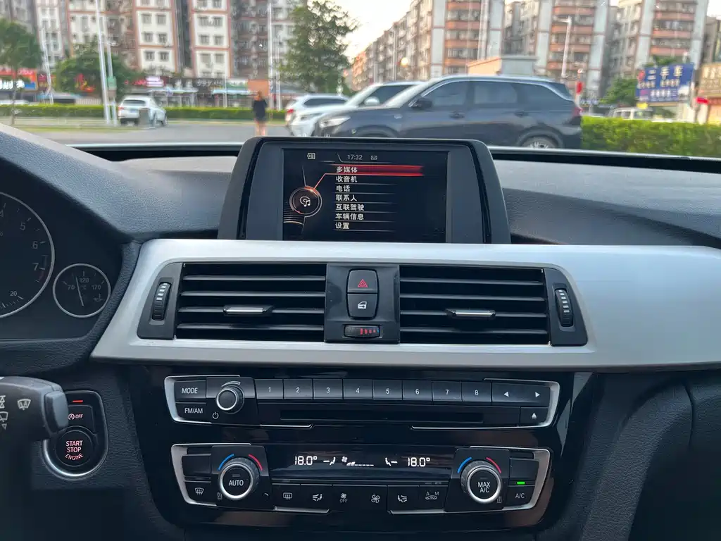 BMW 3 Series GT — миниатюра 18
