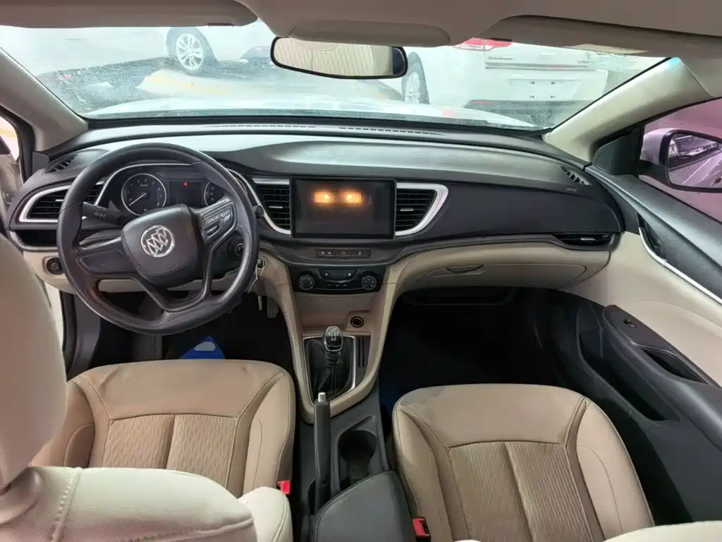 Buick Excelle — миниатюра 10