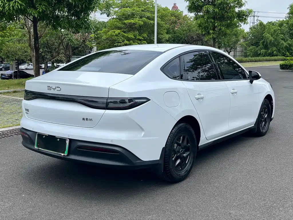 BYD Seal 05 DM-i — миниатюра 7