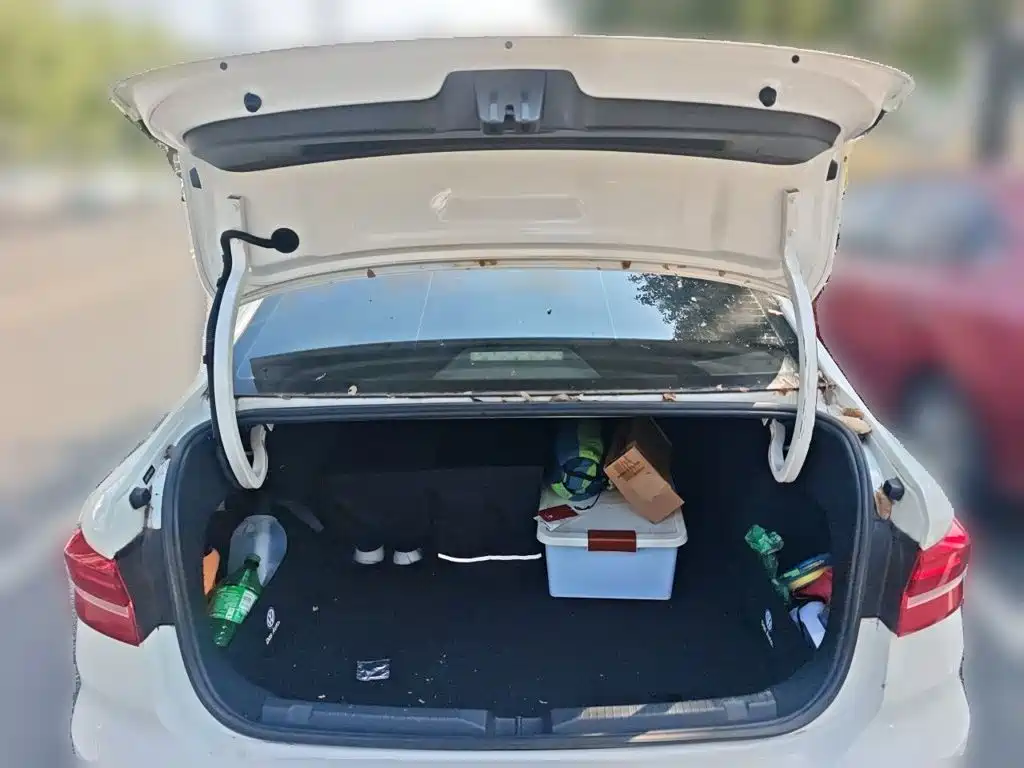 Volkswagen Lavida — миниатюра 15