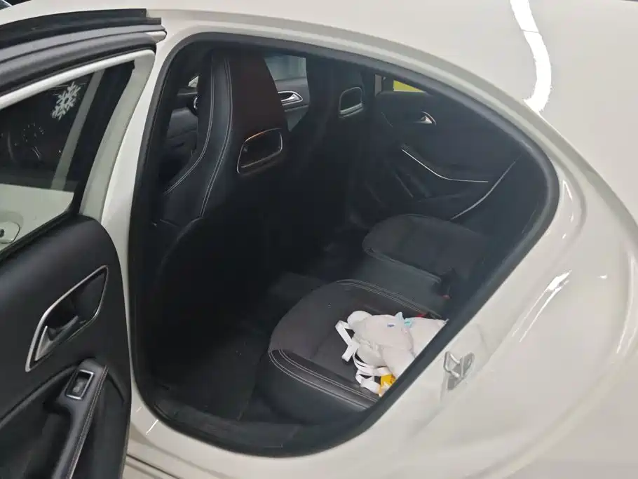 Mercedes-Benz A-Class (Import) — миниатюра 11