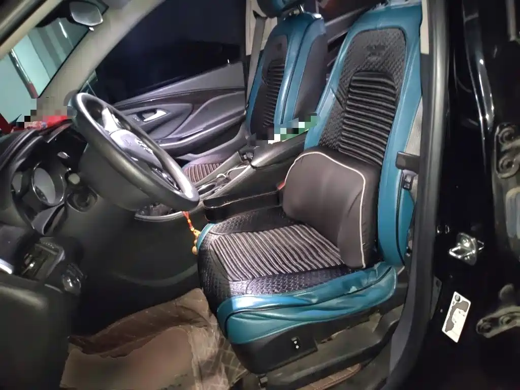 Buick Envision Plus — миниатюра 11