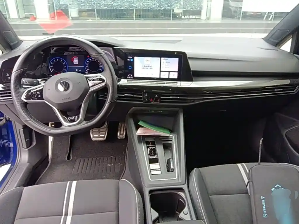 Volkswagen Golf — миниатюра 14