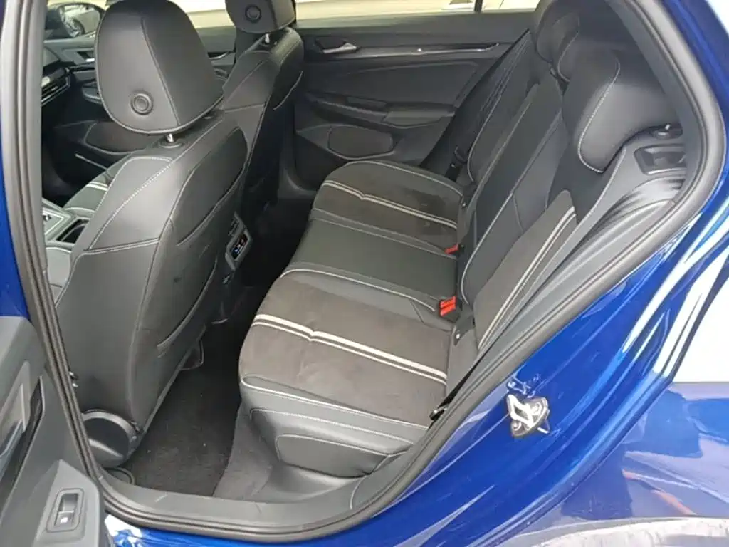 Volkswagen Golf — миниатюра 22