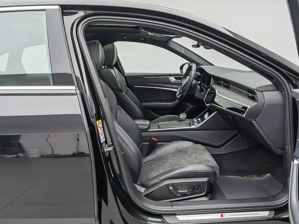 Audi A6L — миниатюра 23
