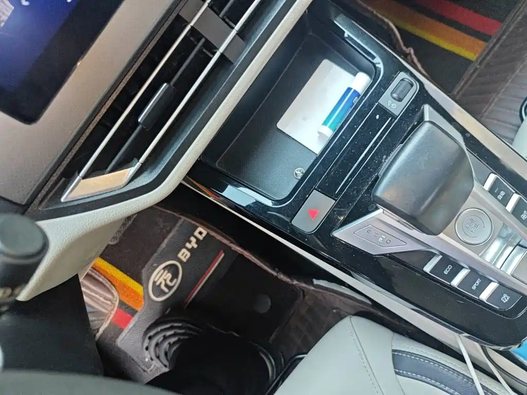 BYD Yuan Pro — миниатюра 9