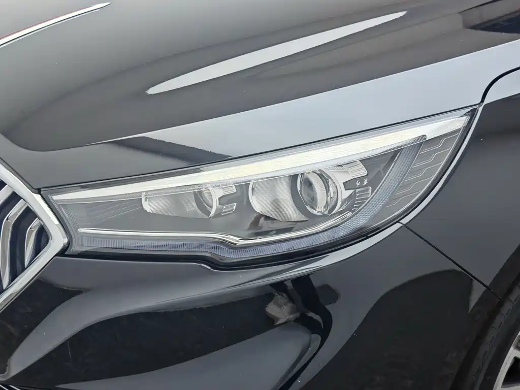 Hongqi Hongqi H5 — миниатюра 8