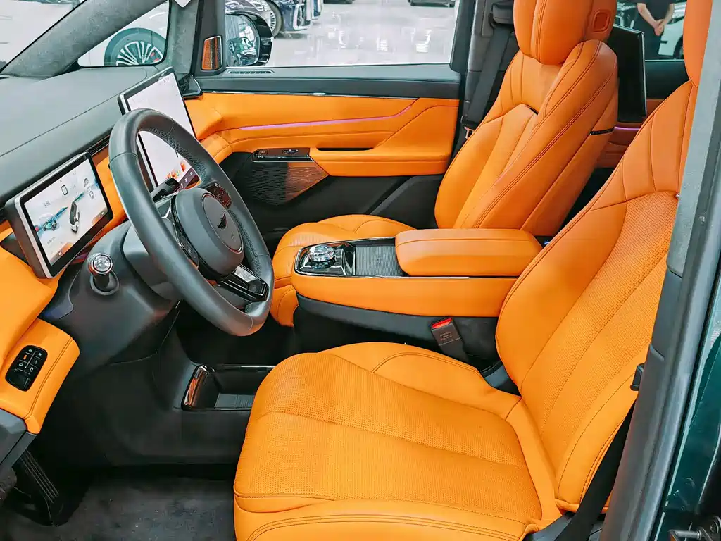 Geely Galaxy L380 2024 140 6 мест Ultra