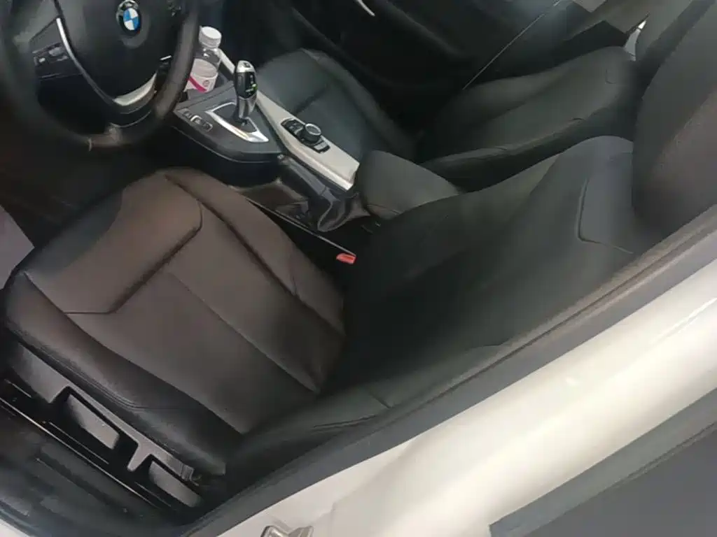 BMW 1 Series (Import) — миниатюра 15