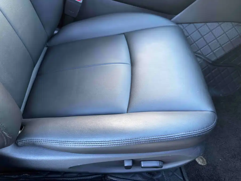 Infiniti Q50L — миниатюра 18