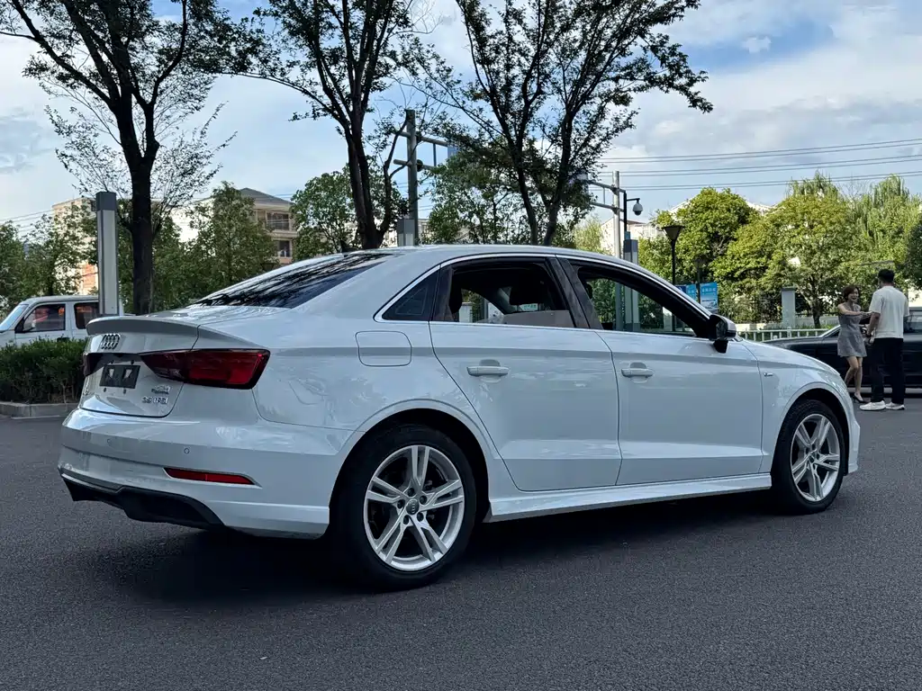 Audi A3 — миниатюра 5