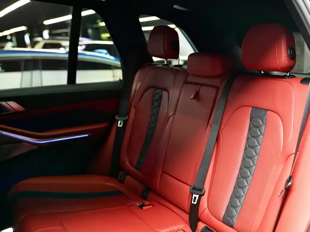 BMW X5 M — миниатюра 9
