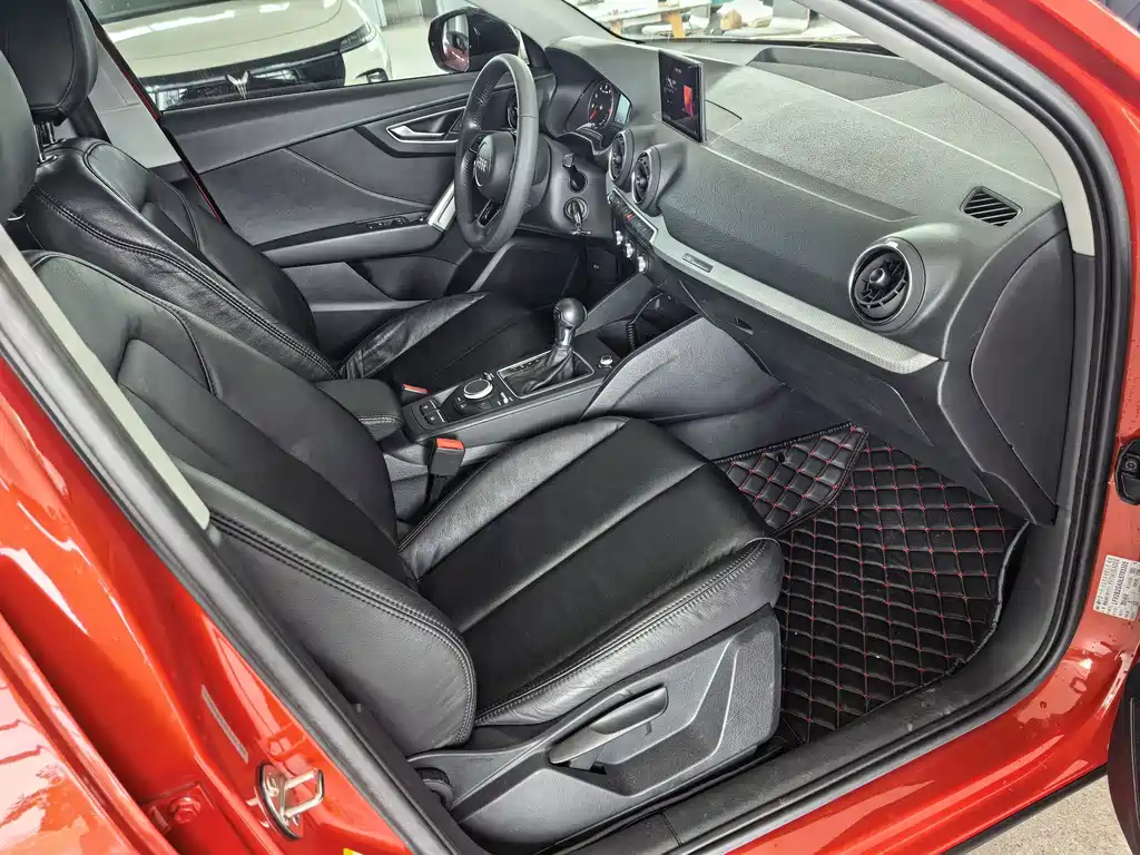 Audi Q2L — миниатюра 7