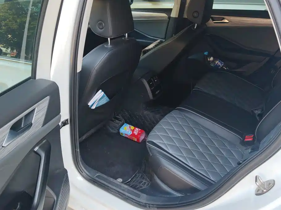 Volkswagen Sagitar — миниатюра 11