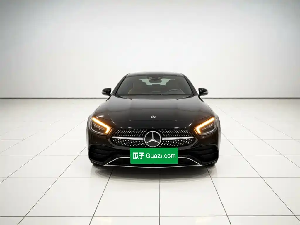 Mercedes-Benz E-Class — миниатюра 2