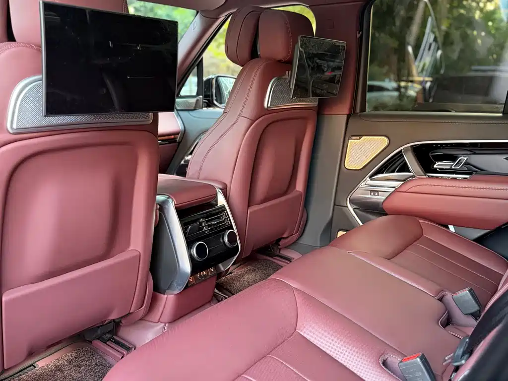 Land Rover Range Rover — миниатюра 14