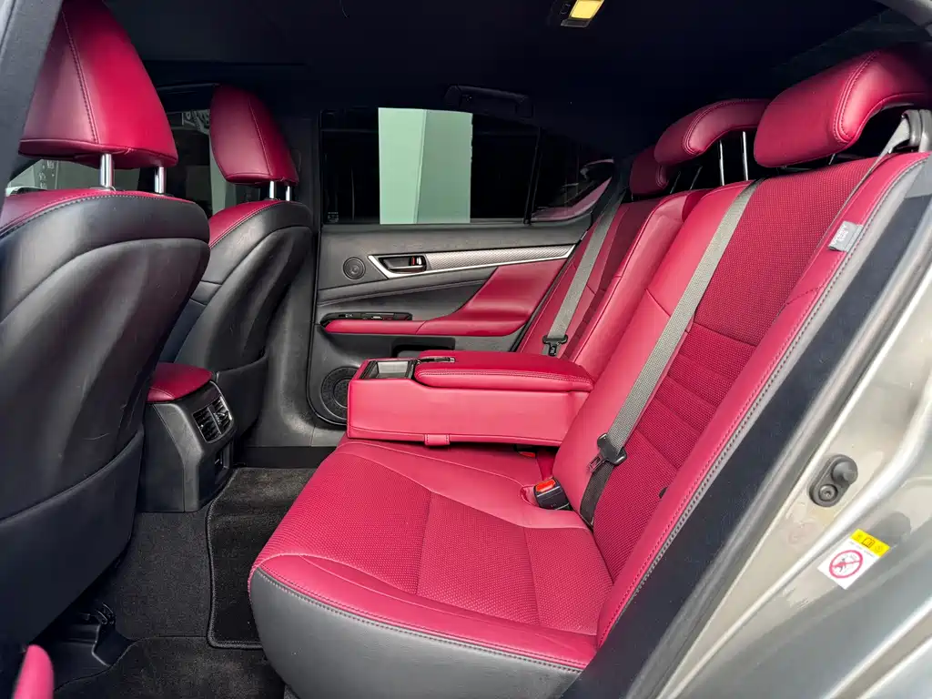 Lexus GS — миниатюра 11