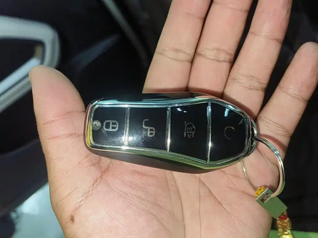BYD Yuan UP — миниатюра 9