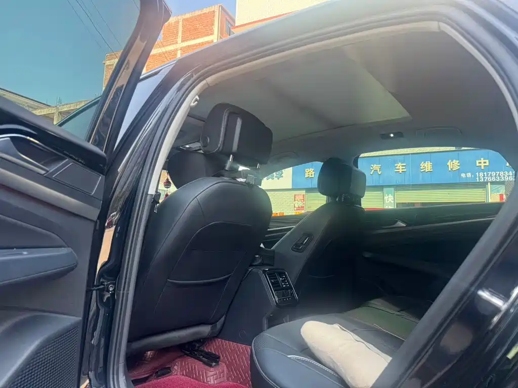 Volkswagen Passat — миниатюра 5