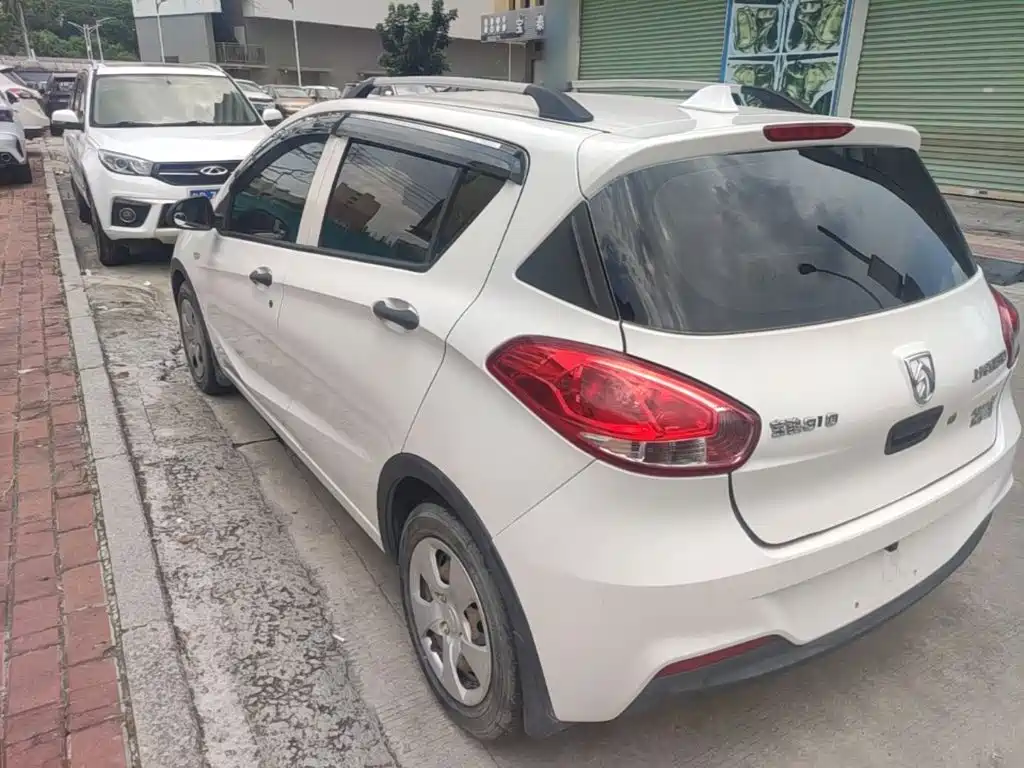 Baojun 310 2016 1.2L MT