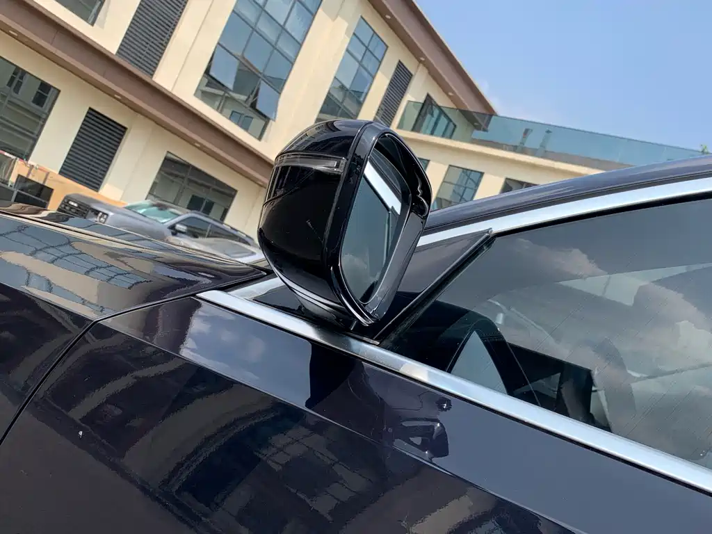 BMW 3 Series — миниатюра 10