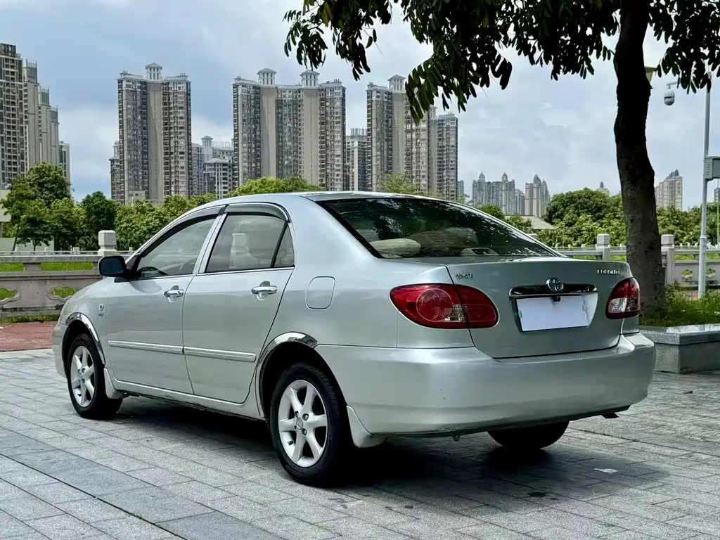 Toyota Corolla 2004 1.8L AT GL-i
